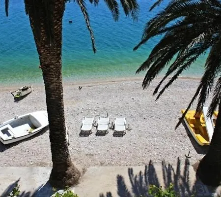 In With Seaview, Loggia, Air Condition, Wifi * بريست